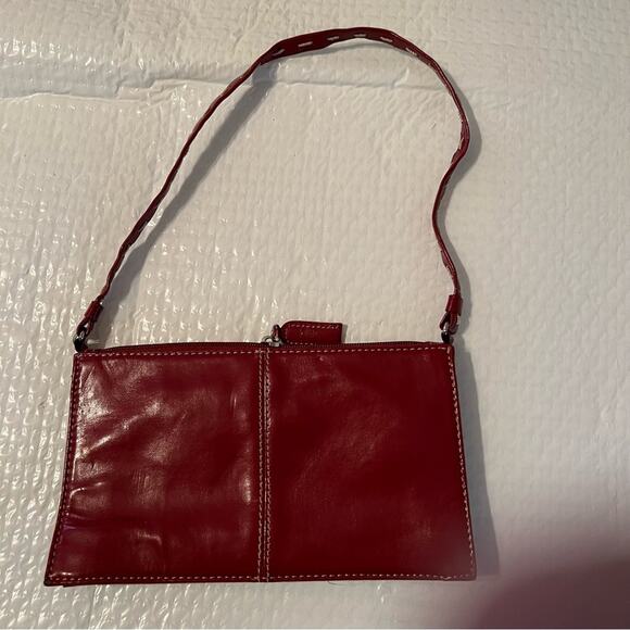 Charter Club Clutch purse.  Zipper closure. 1 inside zipper pouch. Cranberry - Picture 9 of 12